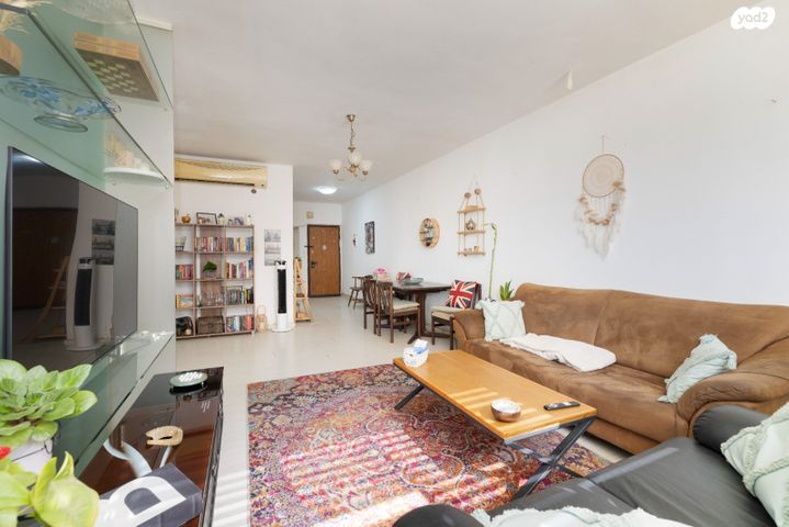 דירה, קרל נטר 22, אברמוביץ', ראשון לציון