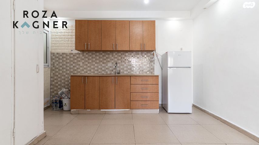 דירה, ארלוזורוב 8, הגבול רוטשילד, בת ים