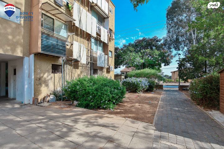 דירה, גבעת חן, בנימינה גבעת עדה