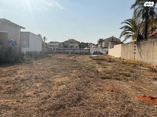 מגרשים, כפר סבא