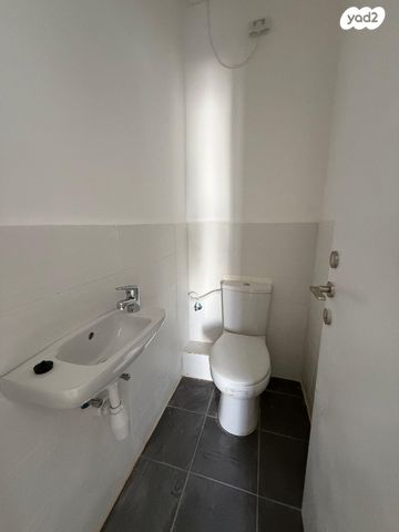 דירה, נחל דליות, כרמי גת, קרית גת