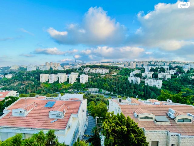 גג/ פנטהאוז, נורית, ורדיה, חיפה