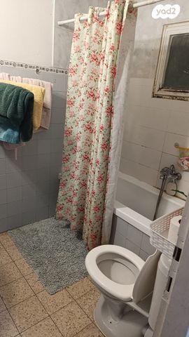 דירה, הרב אריה לוין, קרית מנחם בגין, רמלה