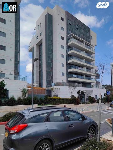 דירת גן, יעקב בן סירא, הרקפות, ראשון לציון