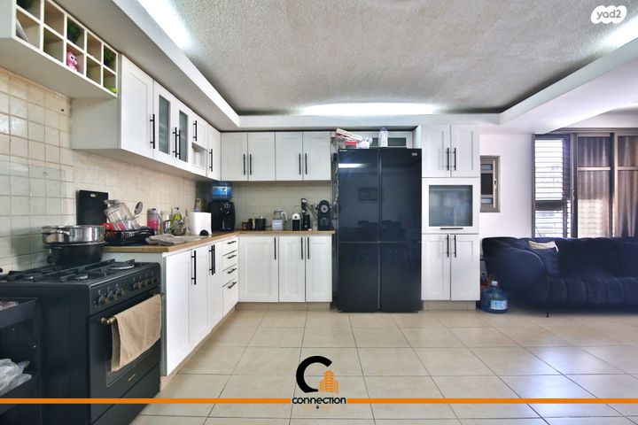 דירה, שבטי ישראל 7, מרכז העיר, סביניה, הוותיקה, קרית ביאליק