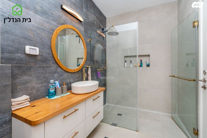 דו משפחתי, הבשמים, בית אליעזר, חדרה