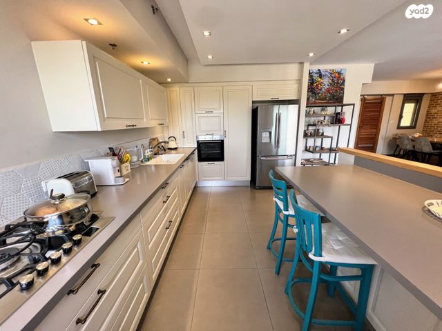 דירה, גולדה מאיר, מתחם 1200, הוד השרון