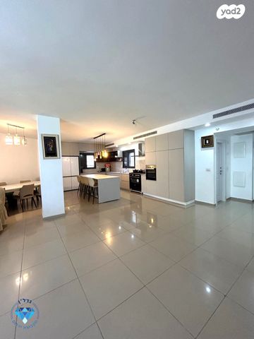 בית פרטי/ קוטג', חזית הדרום, רחובות