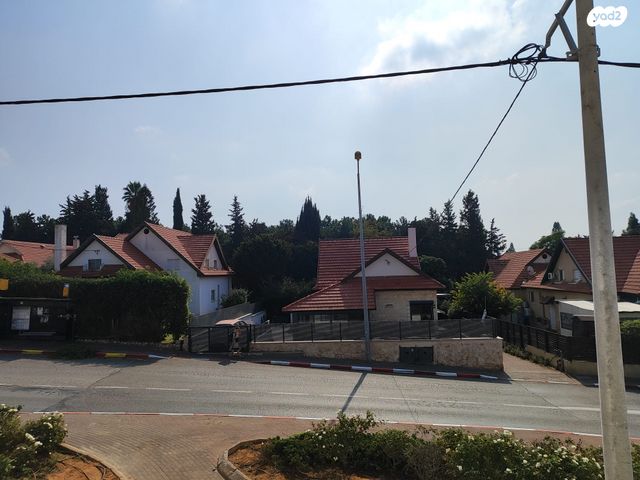 בית פרטי/ קוטג', מושבה מרכז, זכרון יעקב