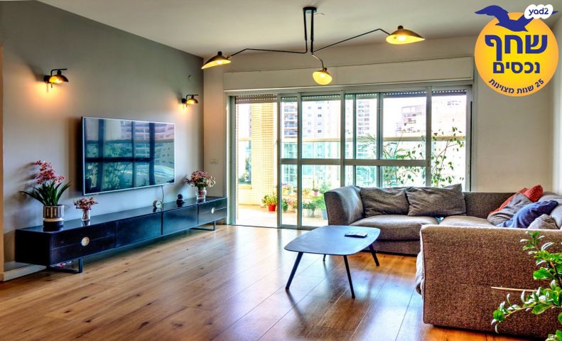 דירה, זכרון יעקב, הדר המושבות הותיקה / אם המושבות הותיקה, פתח תקווה