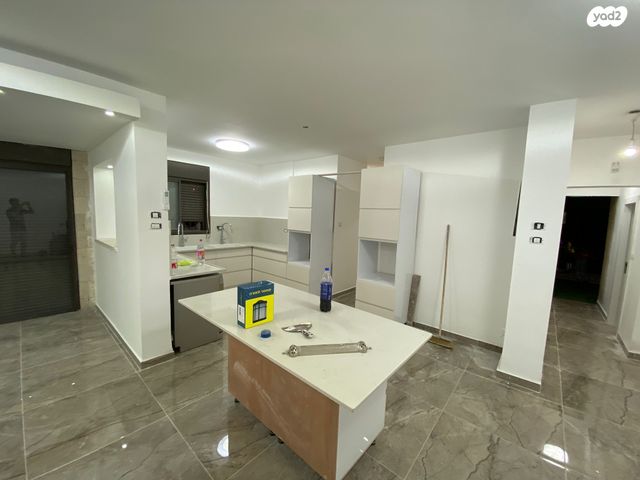 דירה, דרום, צפת