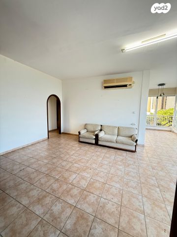 דירה, שער הלבנון, מרכז הכרמל, חיפה