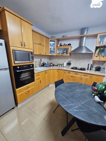 שדרות ירושלים 