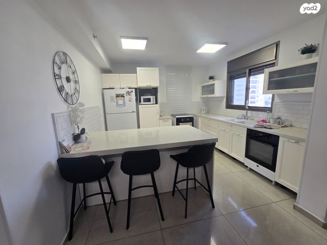 דירה, שבט נפתלי, רובע י"ב, אשדוד