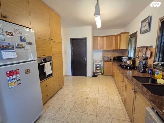 בית פרטי/ קוטג', אורנית, אורנית