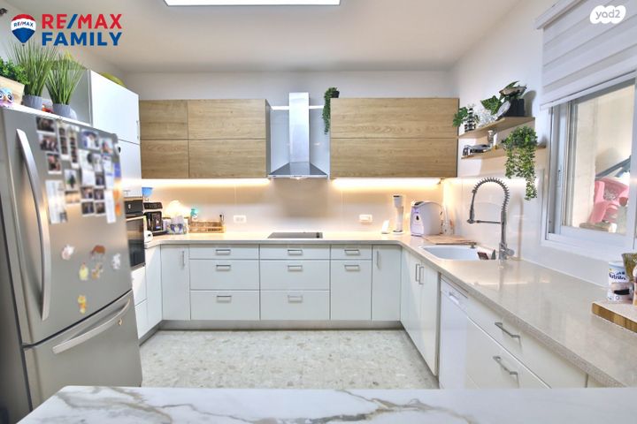 דירה, יצחק בן צבי 12, נווה גנים, קרית מוצקין