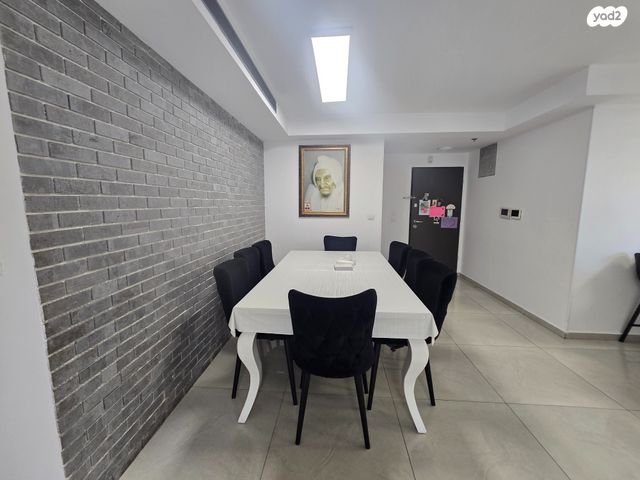 דירה, שבט נפתלי, רובע י"ב, אשדוד