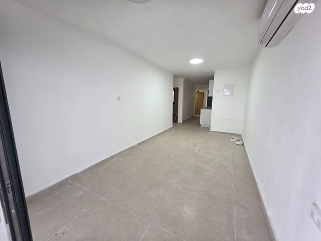 דירה, שדרות מח"ל 27, קרית חיים מערבית, חיפה