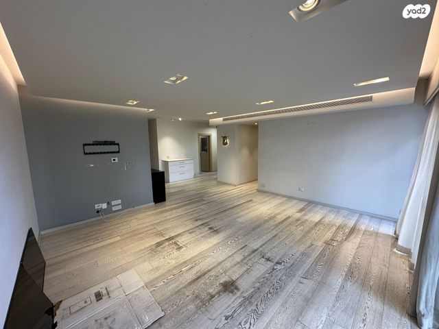 דירה, הגוש הגדול, רמת אביב החדשה, נופי ים, תל אביב יפו