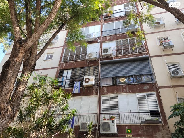 דירה, רחל המשוררת, עין גנים, פתח תקווה