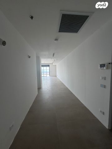 גג/ פנטהאוז, פארק העסקים האלף, ראשון לציון