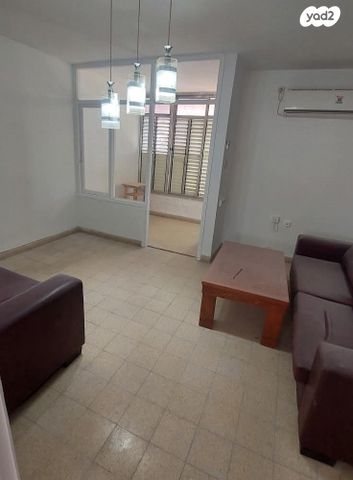 דירה, שפרינצק, מוצקין הותיקה, קרית מוצקין