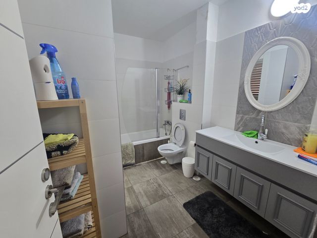 דירה, שבט נפתלי, רובע י"ב, אשדוד