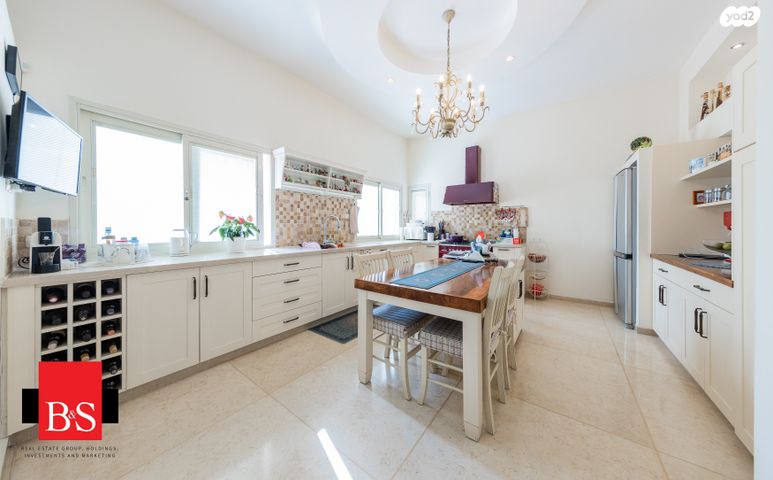 בית פרטי/ קוטג', נוף הטיילת, נתניה