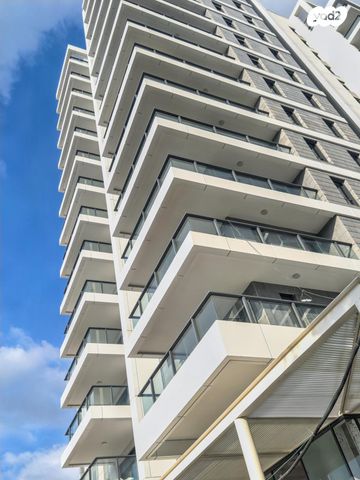 דירה, בר כוכבא, הרצליה