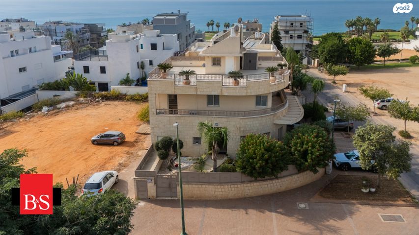 בית פרטי/ קוטג', נוף הטיילת, נתניה