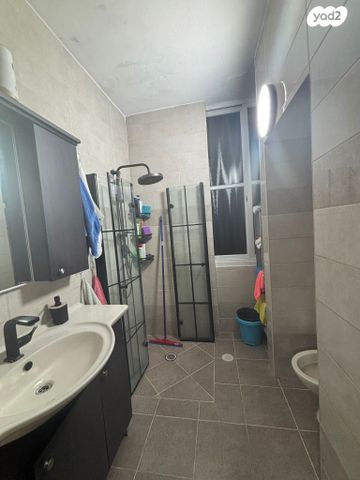 דירה, פנקס 15, לב העיר, בת ים