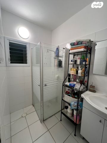 דירה, נחום סוקולוב, צפון מזרח מרכז העיר, נתניה