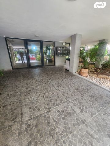 דירה, קדושי קהיר, נאות רחל, חולון