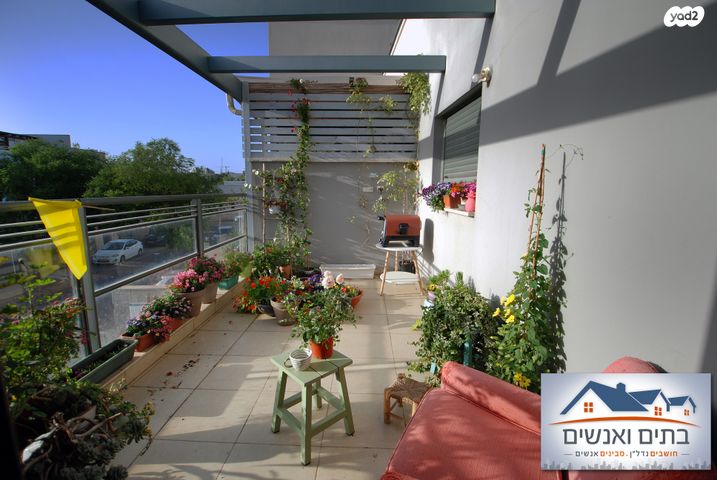 גג/ פנטהאוז, אודם, נוף הדר, כפר יונה