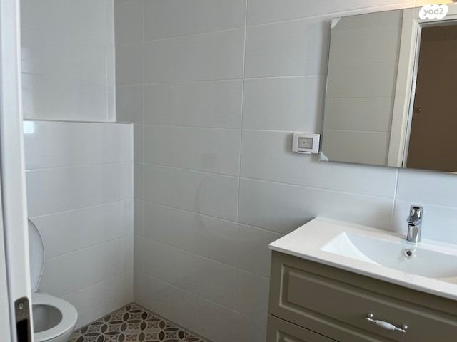 דירה, ש"י עגנון, שיכון רסקו, קרית אונו