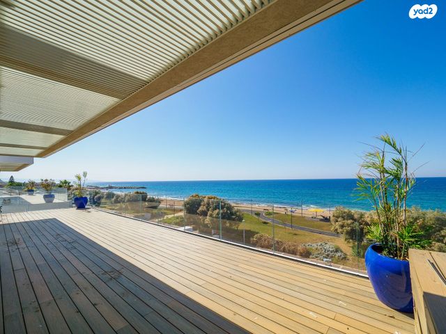 גג/ פנטהאוז, המעפילים 50, עיר, מרכז העיר, נהריה