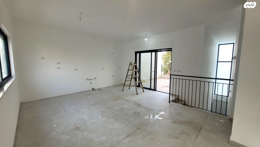 בית פרטי/ קוטג', בנימינה גבעת עדה