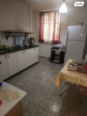 דירה, רוגוזין, רובע ד', אשדוד