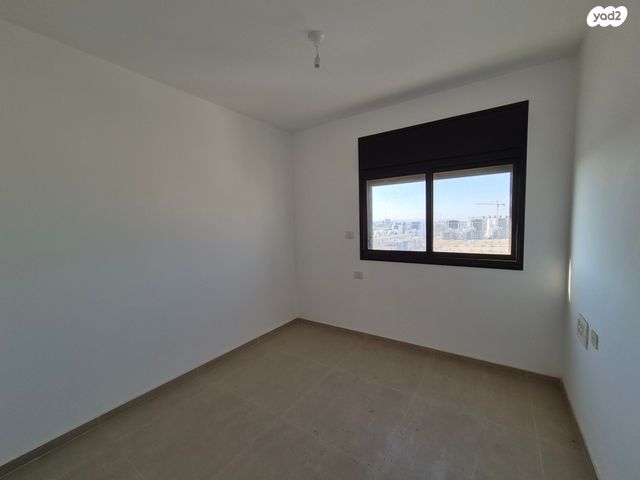 גג/ פנטהאוז, אריאל שרון, נווה שרון / שער העיר, נתיבות