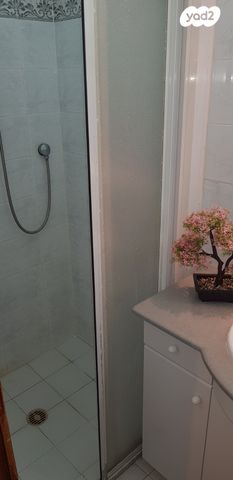 דירה, אחד העם 11, מרכז, הרצליה