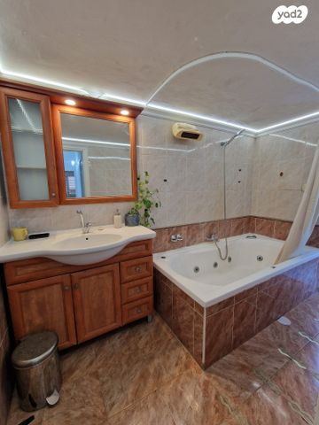 דירה, שיקמה 10, רמת בן גוריון, חיפה