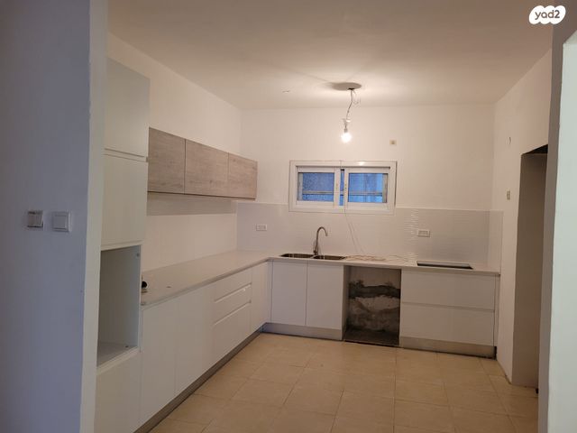 דופלקס, קרית יערים, רמת השרון