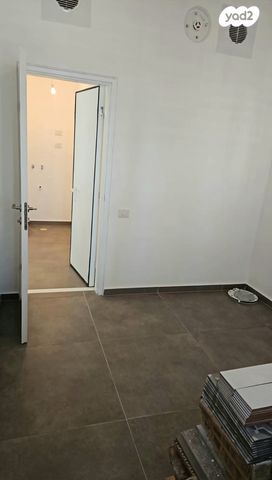 דירה, תוצרת הארץ, נחלת יצחק, תל אביב יפו