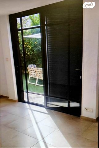 דירה, שלמה בובר, תל אביב יפו