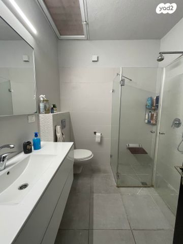 דופלקס, מעוז, כפר סבא