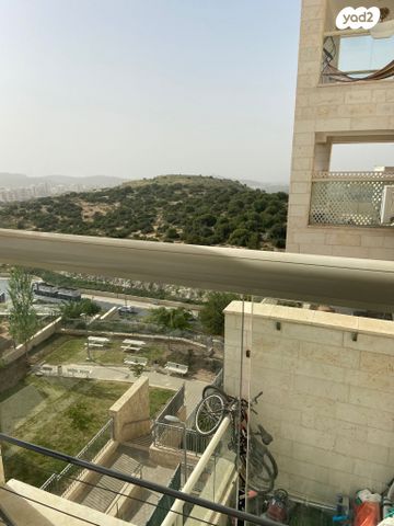 דירה, אחיה השילוני, רמת אבי עזרי / רמת בית שמש ג-1, בית שמש