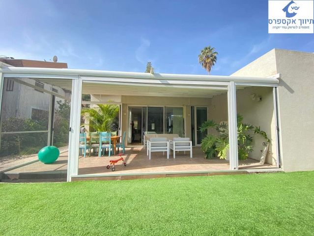 בית פרטי/ קוטג', עומר