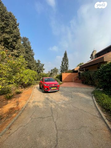 בית פרטי/ קוטג', הרצל, הוד השרון