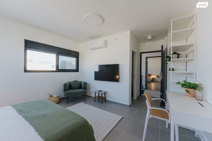 דופלקס, דרך העצמאות 37, שער פלמר, תחנת רכבת השמונה, חיפה