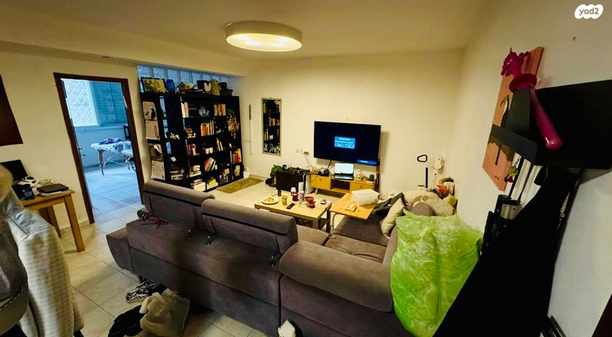 דירה, הפרחים, רמת בן גוריון, חיפה